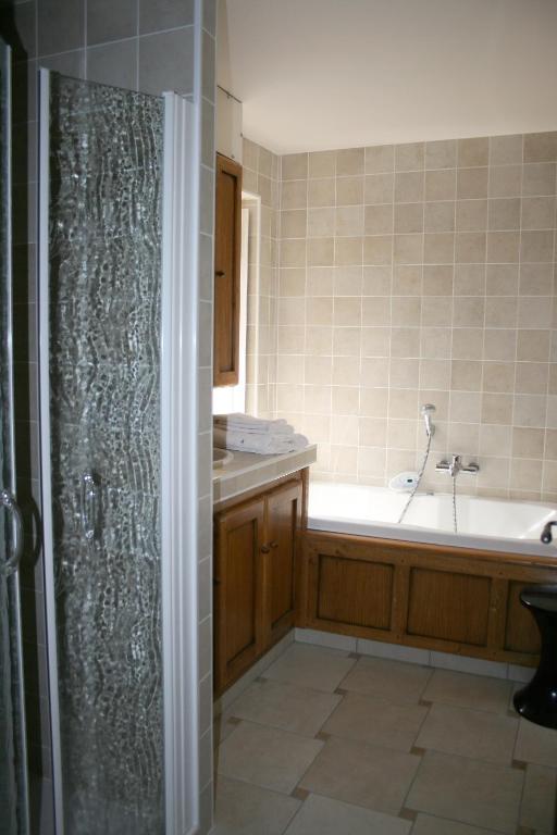 Chambres D'Hotes Du Hameau Les Brunes ボズール 部屋 写真