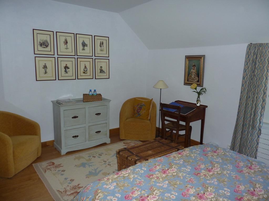 Chambres D'Hotes Du Hameau Les Brunes ボズール 部屋 写真